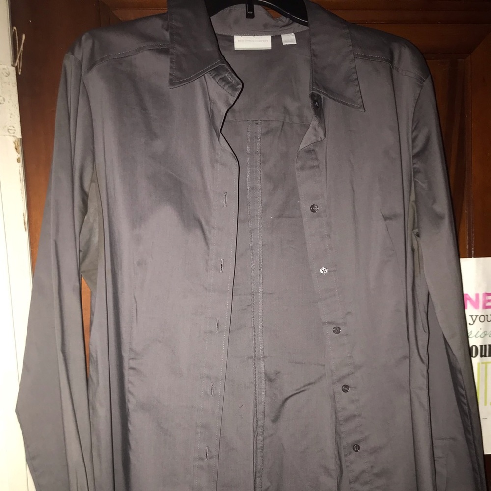 New York & Company Long Sleeve Button Down